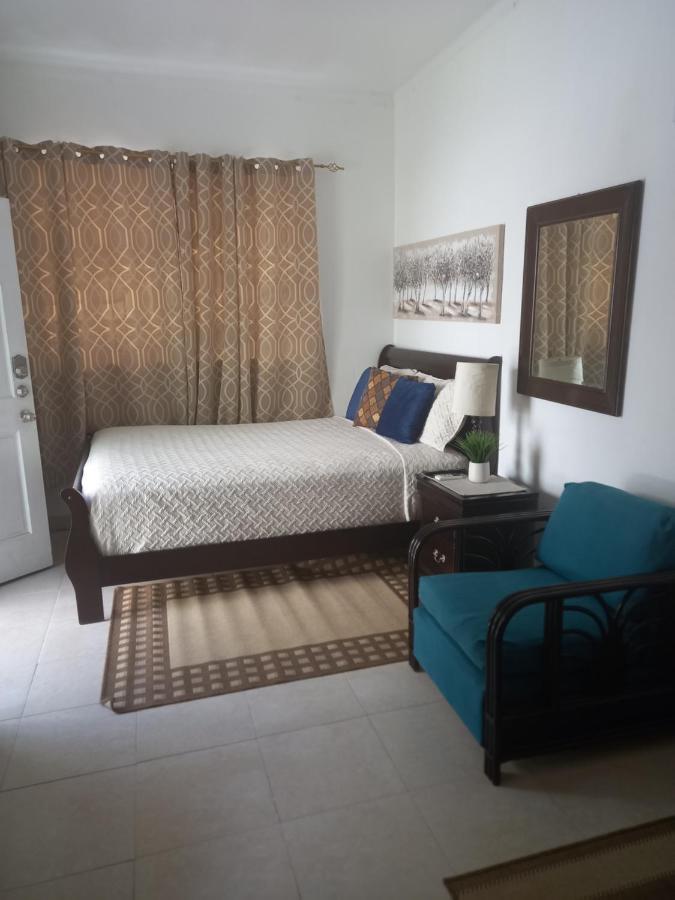 A Taste Of Paradise - Vacation Rentals Close To Us Embassy & Restaurants Nassau Exteriér fotografie
